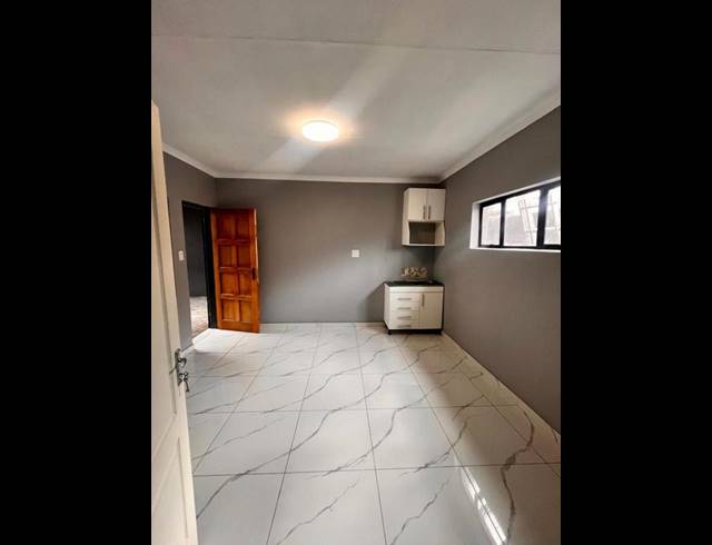 0 BEDROOM PROPERTY TO RENT IN DOBSONVILLE